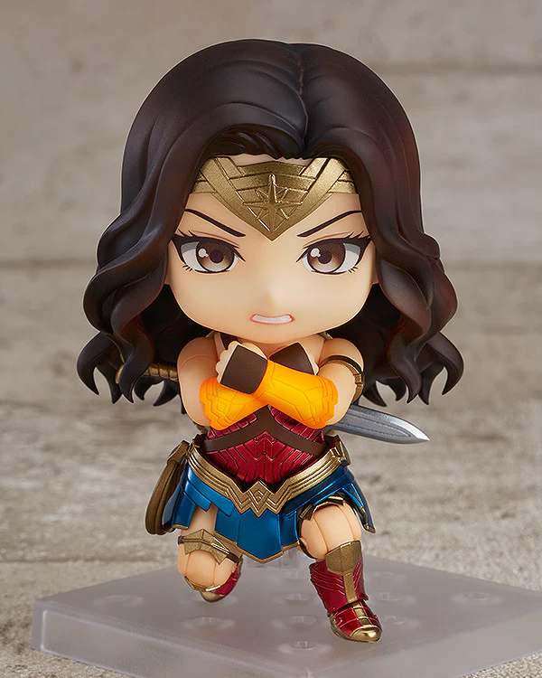 818 Wonder Woman: Hero's Edition - Image 4