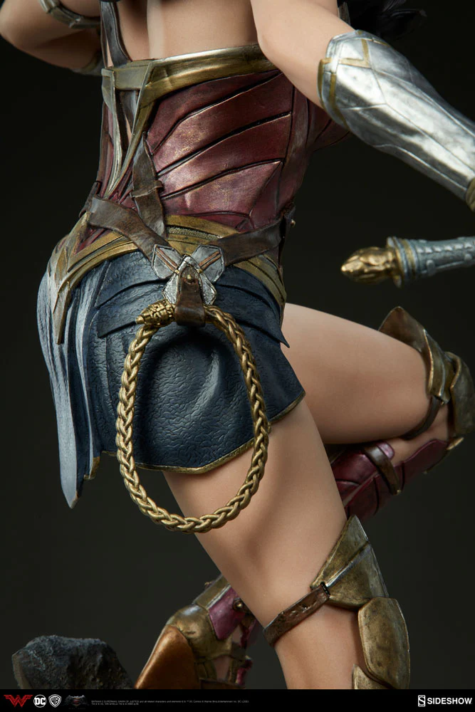 BVS Wonder Woman Premium Format - Image 16