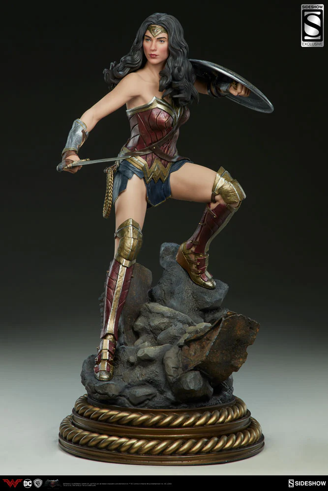 BVS Wonder Woman Premium Format - Image 4