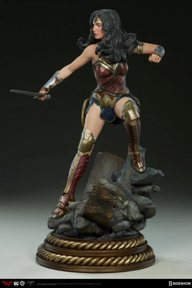 BVS Wonder Woman Premium Format - Image 6