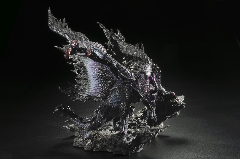 Capcom CFB Creators Black Eclipse Wyvern Gore Magala - Image 4