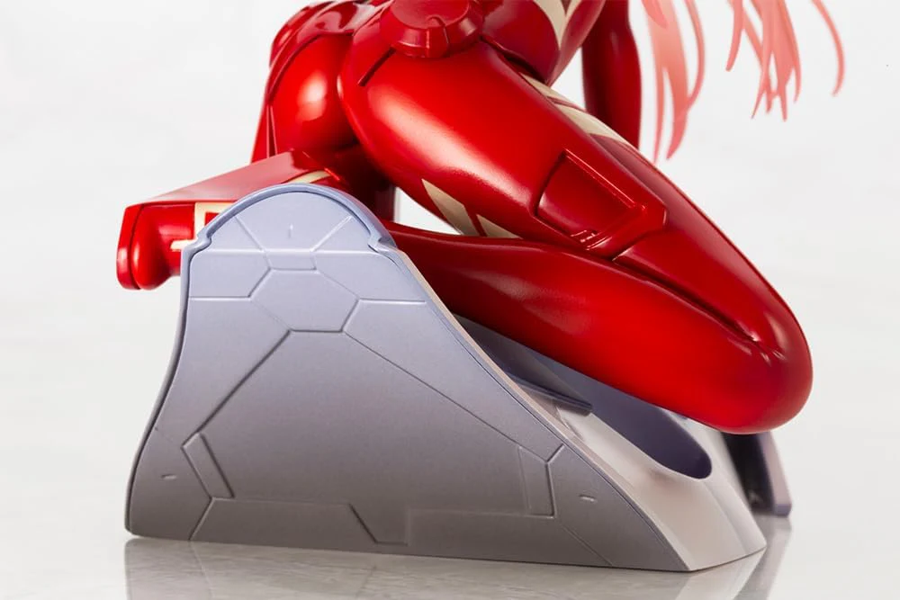 Darling in the Franxx Zero Two 1/7 Scale Figure - Image 6