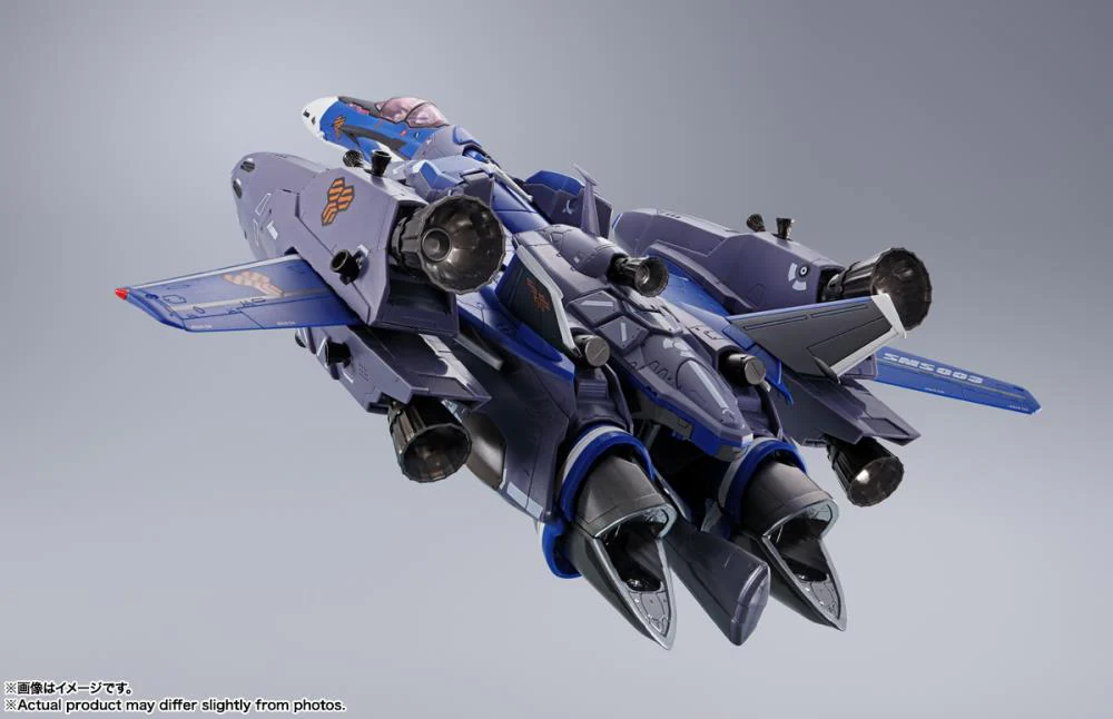 DX Chogokin - Macross Frontier VF-25G Super Messiah Valkyrie (Michael Blanc Custom) Revival Ver. - Image 11