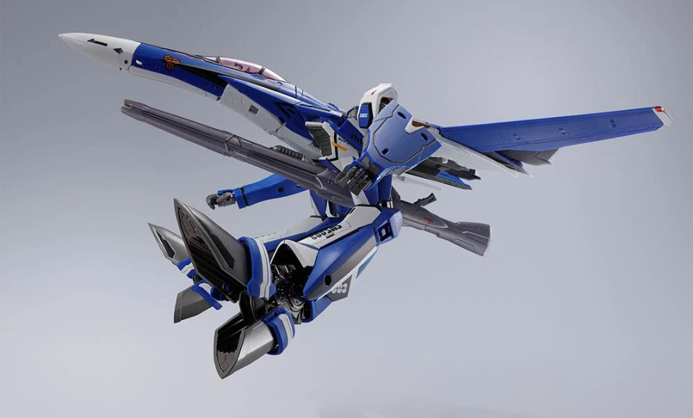 DX Chogokin - Macross Frontier VF-25G Super Messiah Valkyrie (Michael Blanc Custom) Revival Ver. - Image 8