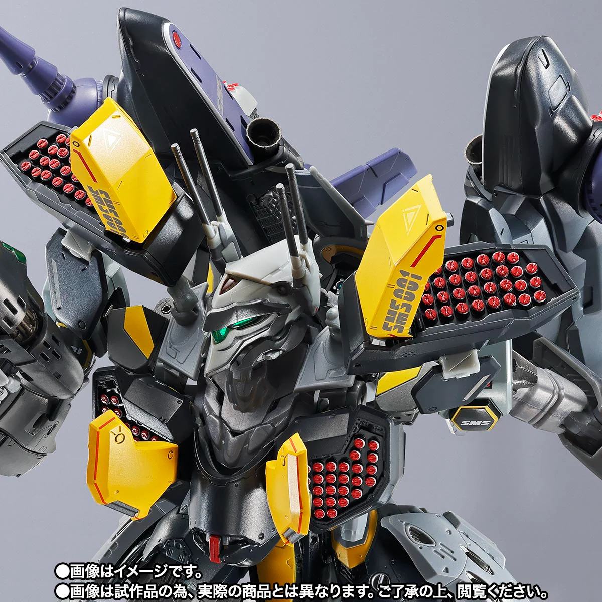 DX Chogokin - Macross Frontier: VF-25S Armored Messiah Valkyrie (Ozma Lee Custom) Revival Ver. - Image 10