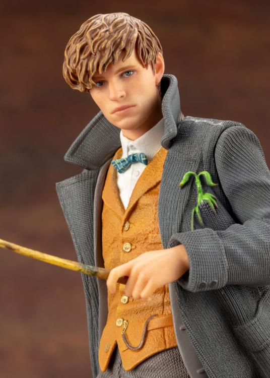 Fantastic Beasts: The Crimes of Grindelwald - Newt Scamander ARTFX+ - Image 3