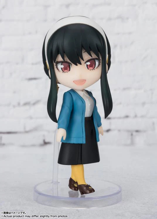 Figuarts Mini Spy x Family - Yor Forger Odekeke Outfit - Image 3