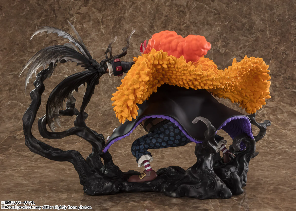 Figuarts ZERO One Piece: Extra Battle - Marshall D. Teach -Kurouzu- - Image 3