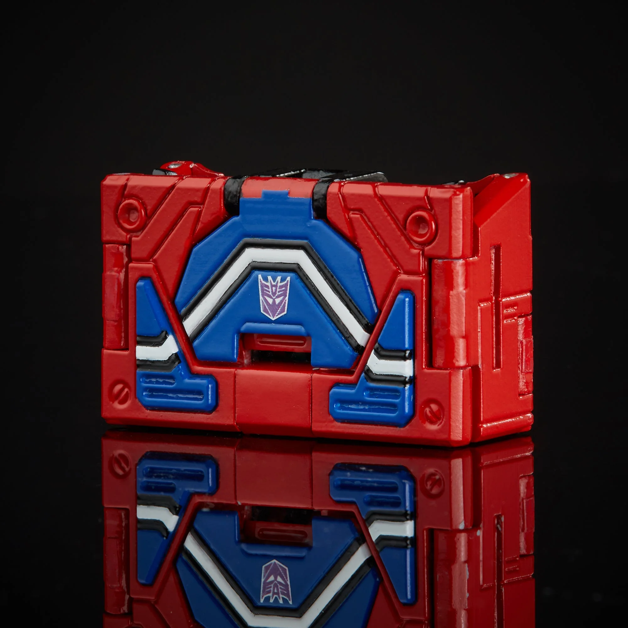 Haslab Exclusive - Transformers Generations: Deathsaurus - Exclusive - Image 13