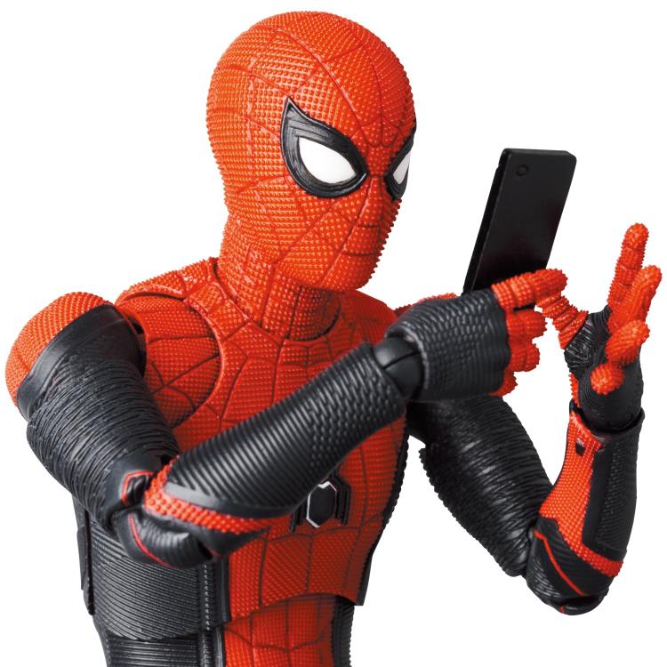 Marvel - Spider-Man No Way Home: Spider-Man (Upgraded Suit) MAFEX No.194 - Image 8