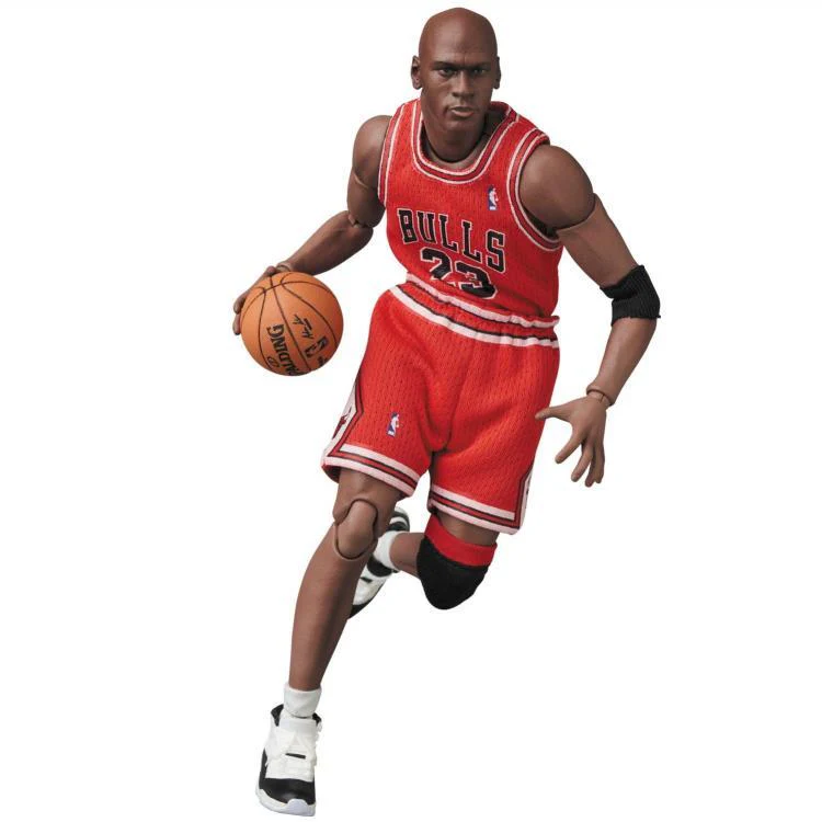 Michael Jordan (Chicago Bulls) MAFEX No. 100 - Image 3