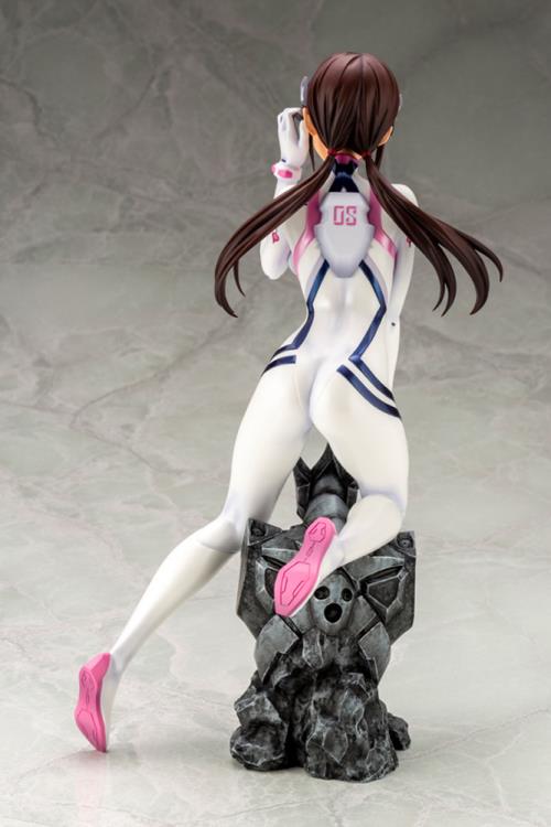 Neon Genesis Evangelion: Mari Makinami Illustrious (White Plugsuit Ver.) 1/6 Statue - Image 5