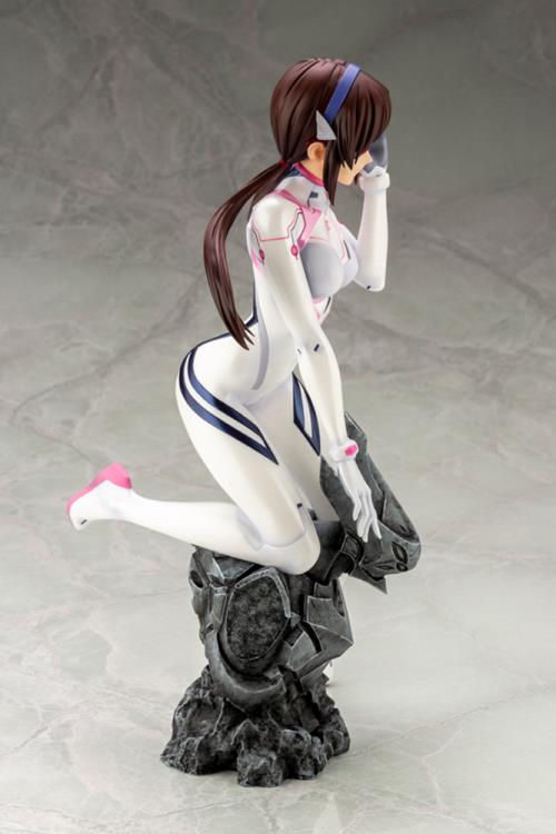 Neon Genesis Evangelion: Mari Makinami Illustrious (White Plugsuit Ver.) 1/6 Statue - Image 7