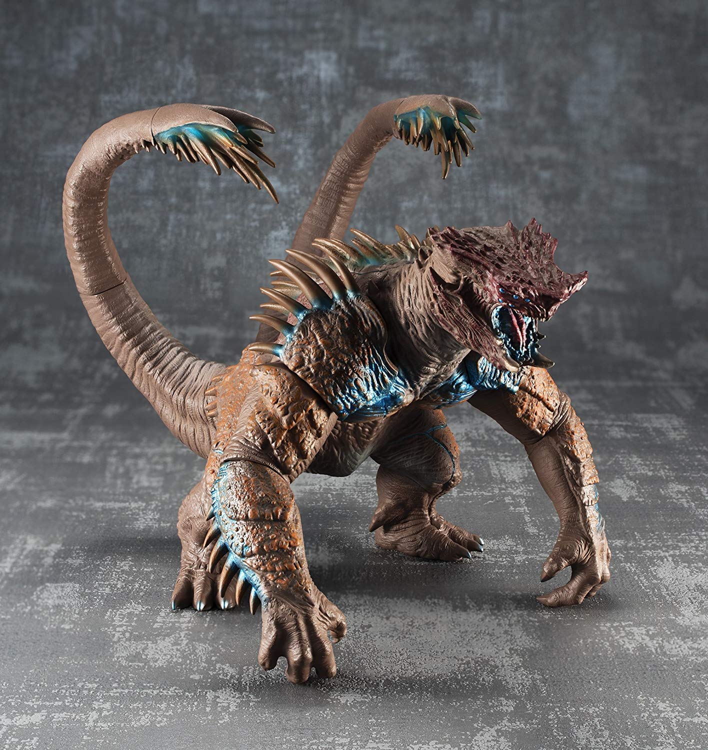 Pacific Rim Uprising - Shrikethorn Sofvi Spirits Vinyl Figure - Image 3