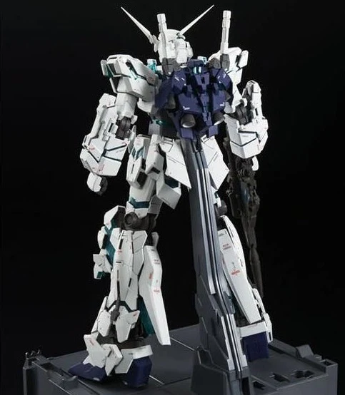 PG RX-0 Unicorn Gundam (Final Battle) - P-Bandai Exclusive - Image 3