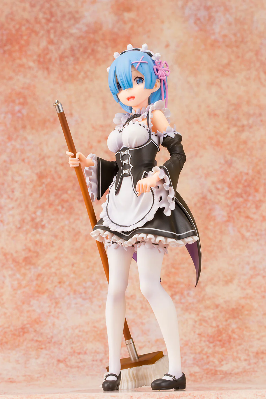 Re: Zero Rem 1/7 Scale Figure - Image 4