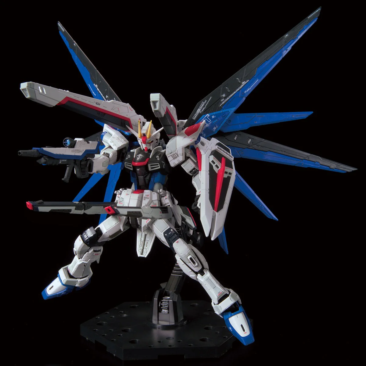 RG Freedom Gundam Ver.GCP - Gundam Base/P-Bandai Exclusive - Image 7