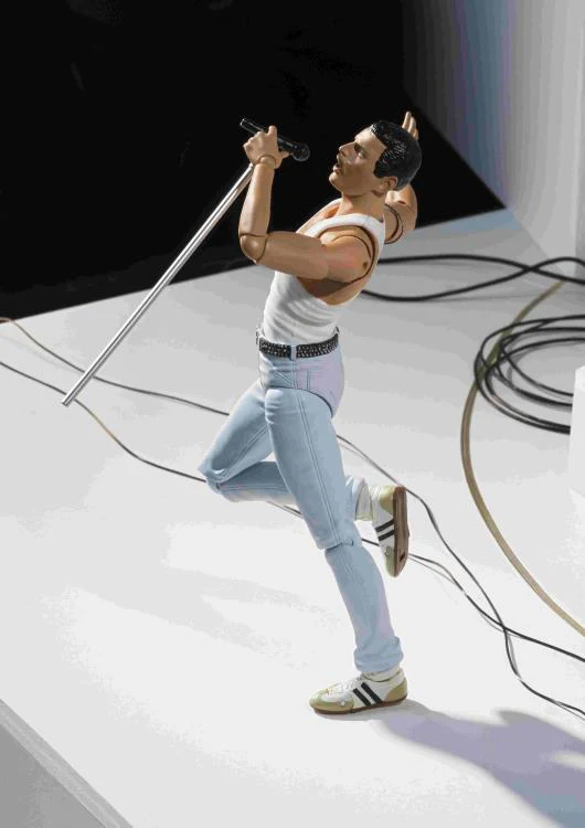 S.H. Figuarts - Freddie Mercury (Live Aid Ver.) - Image 2