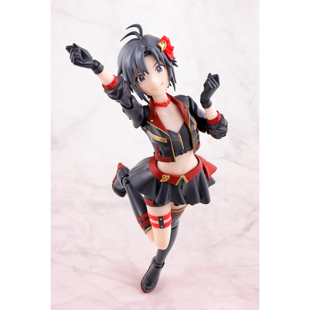S.H.Figuarts: The Idolm@ster - Makoto Kikuchi - P-Bandai - Image 5