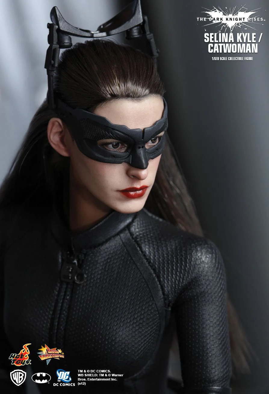 The Dark Knight Rises - Catwoman MMS627 - Image 11