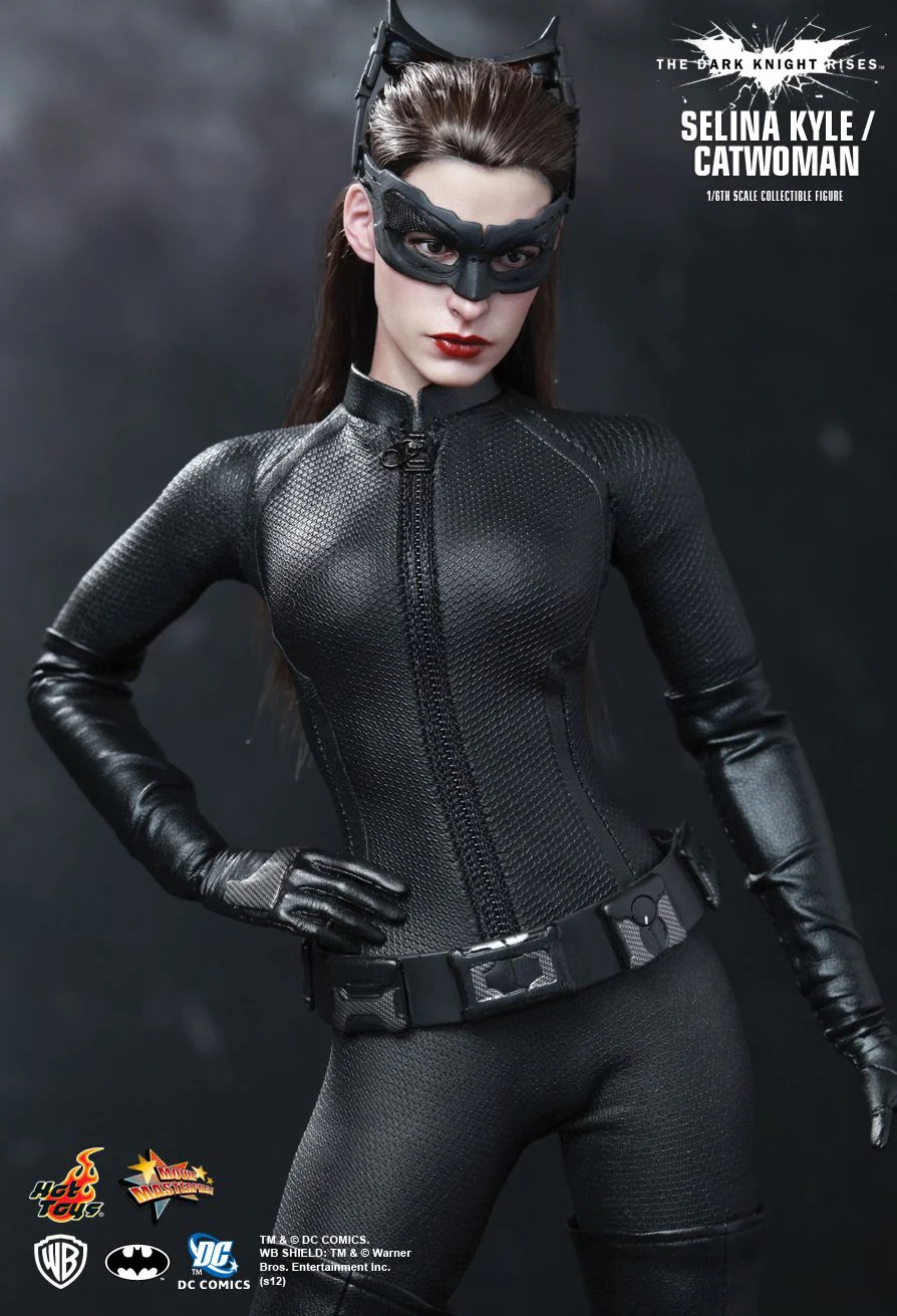 The Dark Knight Rises - Catwoman MMS627 - Image 8