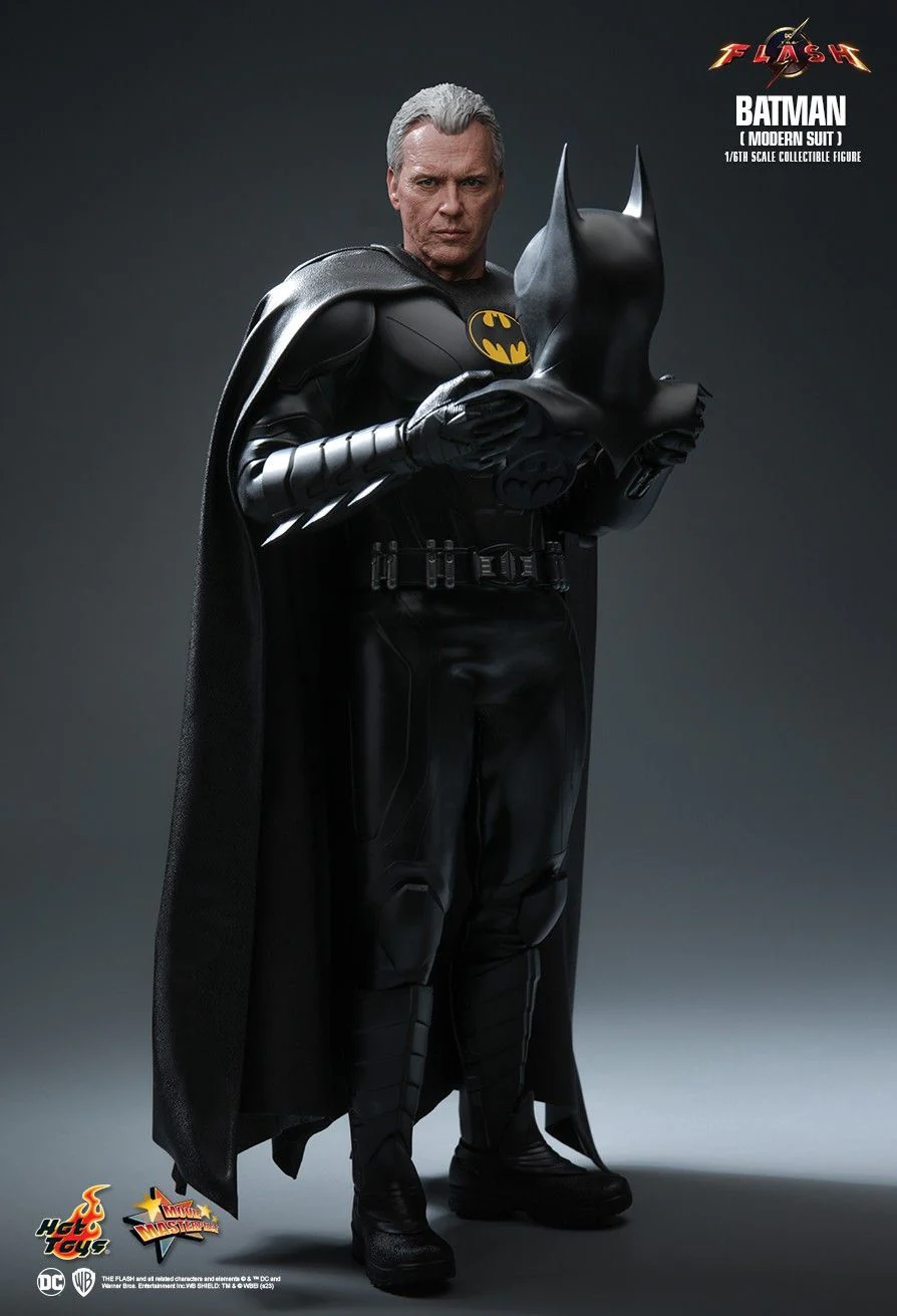 The Flash: Batman (Modern Suit) MMS712 - Image 3