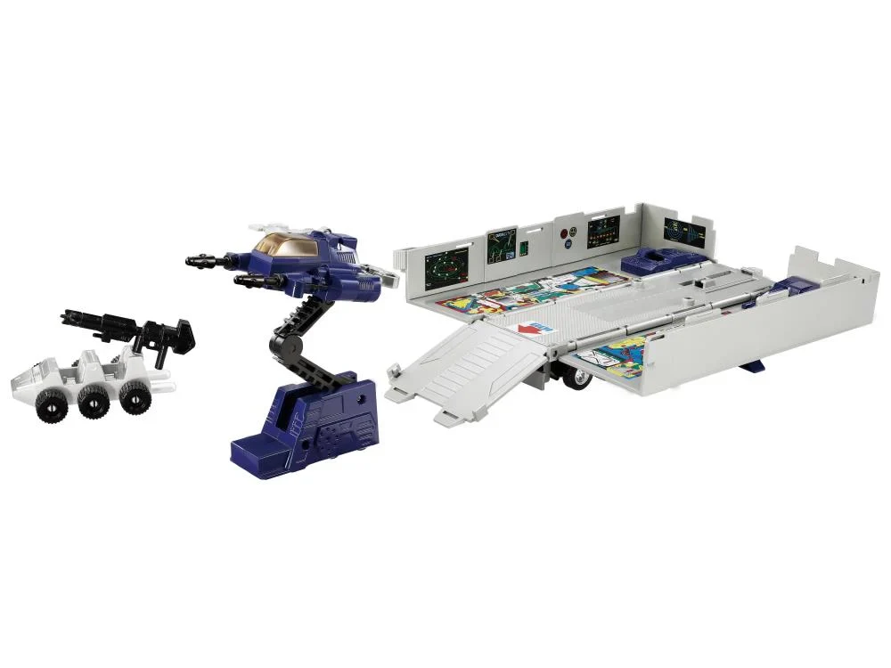 Transformers Missing Link: C-01 Optimus Prime With Trailer (Toy Edition) - Image 9