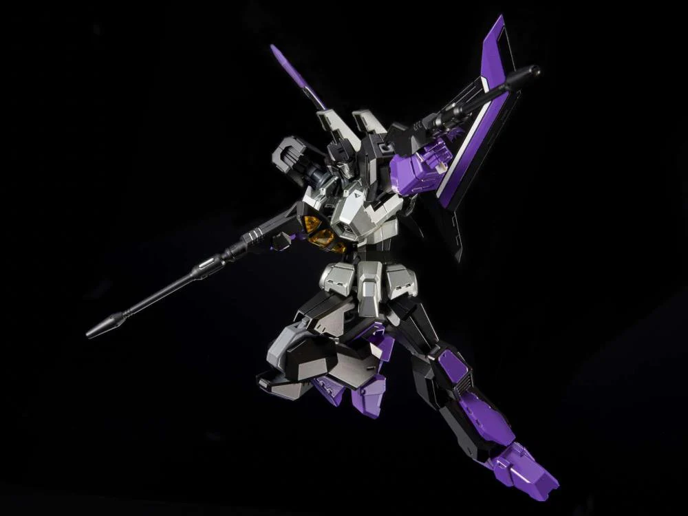 Transformers - Skywarp Furai Model Kit - Image 5