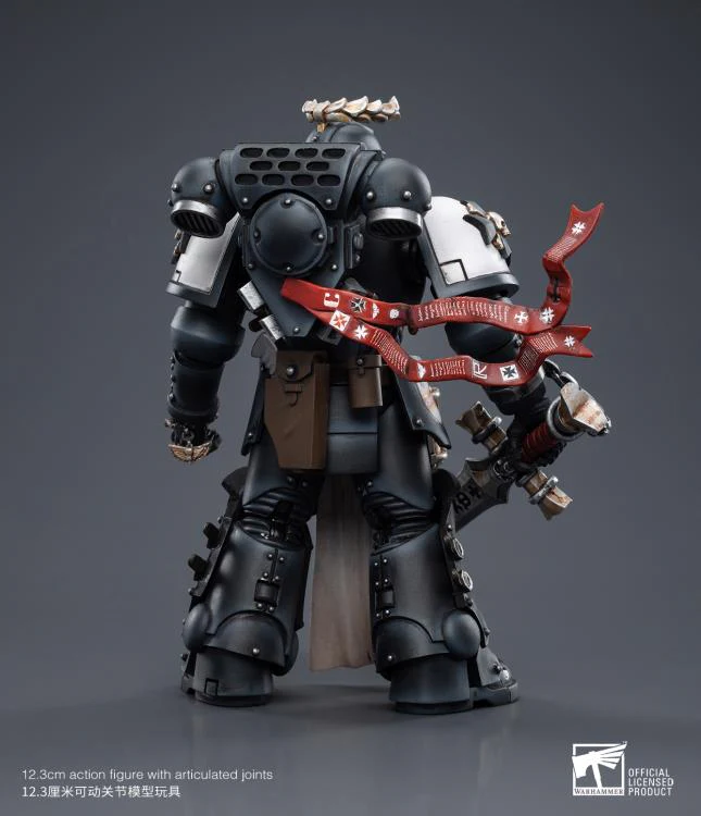 Warhammer 40K Black Templars The Emperor's Champion Rolantus 1/18 Scale Figure - Image 3