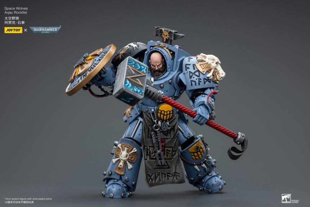 Warhammer 40K Space Wolves Arjac Rockfist 1/18 Scale Figure - Image 3