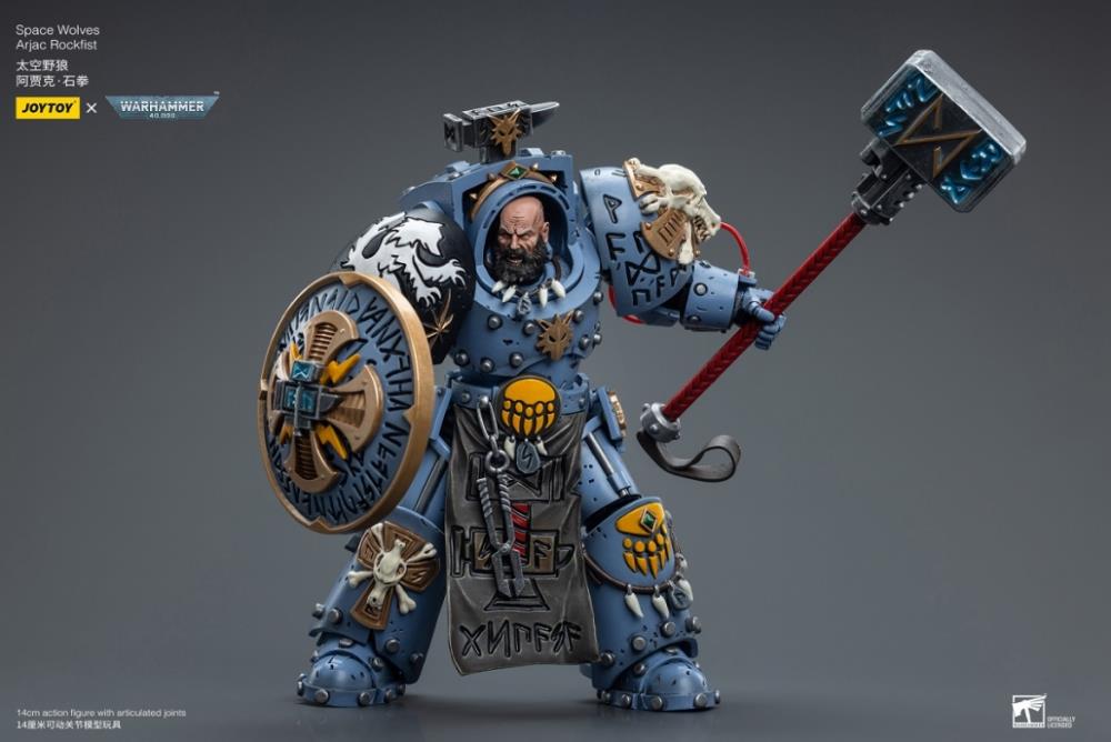 Warhammer 40K Space Wolves Arjac Rockfist 1/18 Scale Figure - Image 7