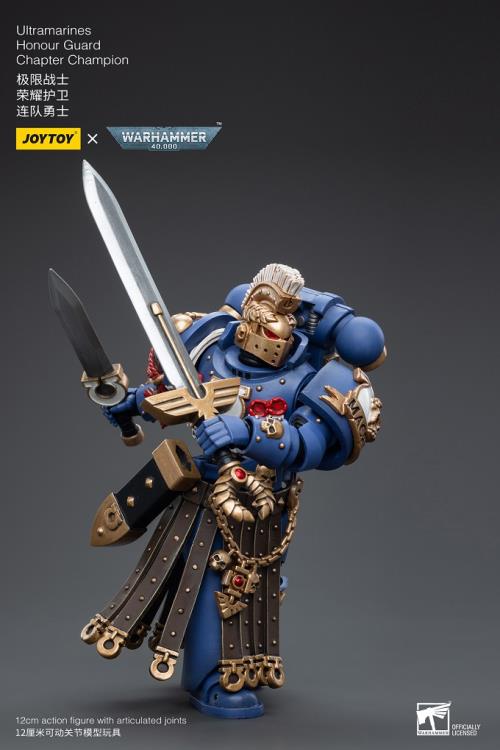 Warhammer 40K Ultramarines Honor Guard Chapter Champion 1/18 Scale Figure - Image 4