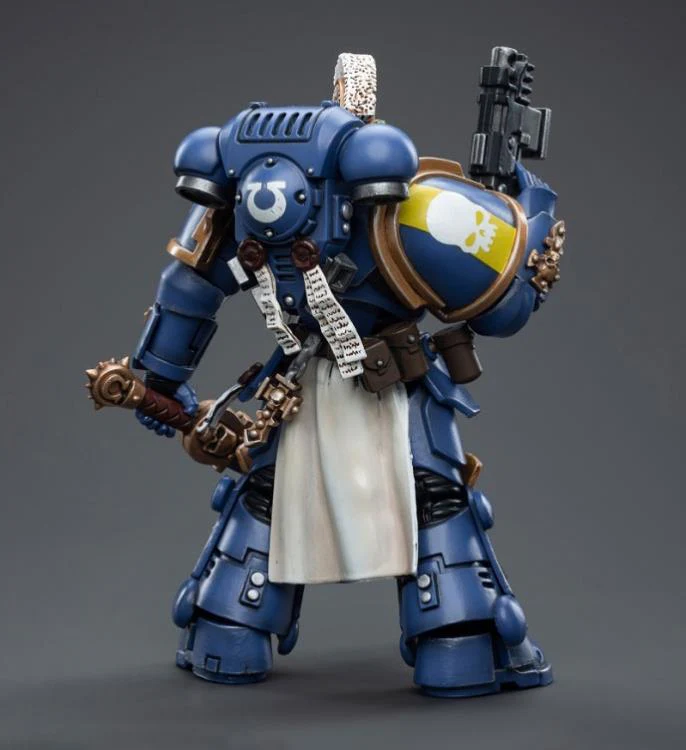 Warhammer 40K Ultramarines Primaris Company Champion Brother Parnaeus 1/18 Scale Figure - Image 3