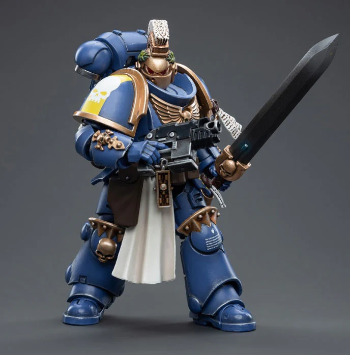 Warhammer 40K Ultramarines Primaris Company Champion Brother Parnaeus 1/18 Scale Figure - Image 4