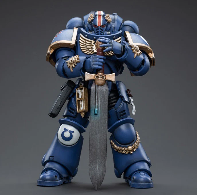 Warhammer 40K Ultramarines Primaris Lieutenant Argaranthe 1/18 Scale Figure - Image 4