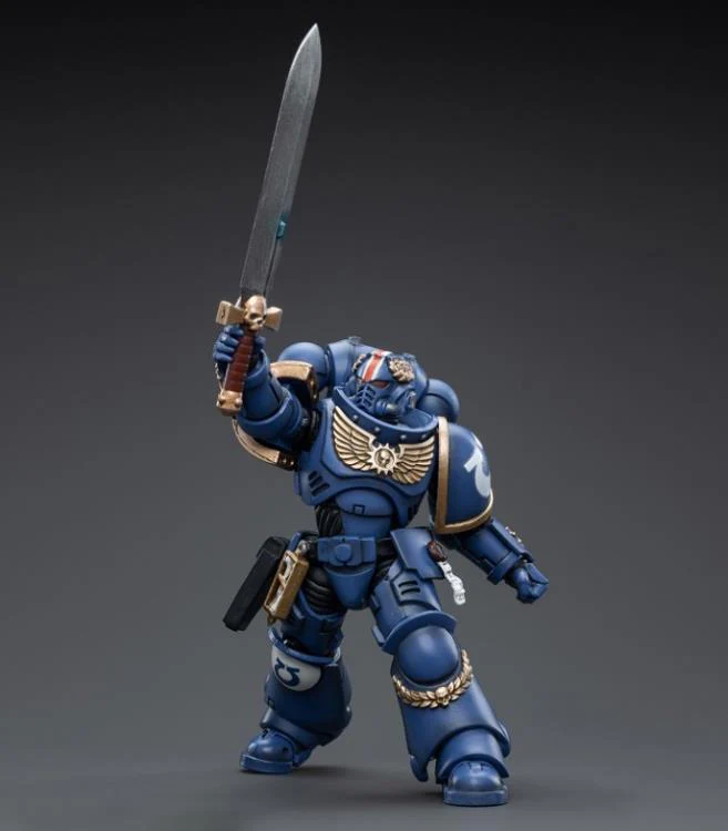 Warhammer 40K Ultramarines Primaris Lieutenant Argaranthe 1/18 Scale Figure - Image 7