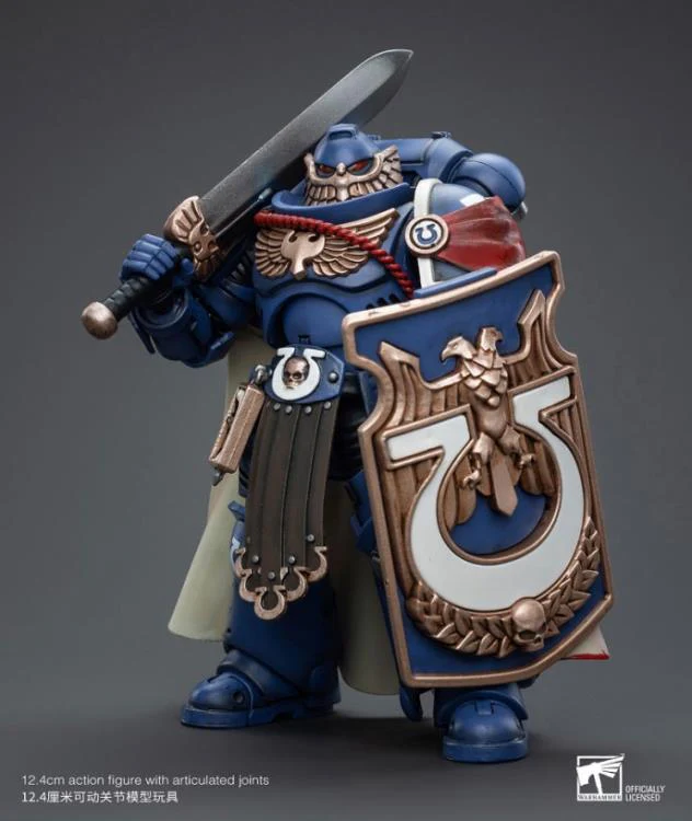 Warhammer 40K Ultramarines Victrix Guard 1/18 Scale Figure - Image 3
