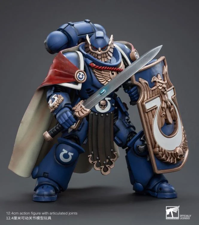 Warhammer 40K Ultramarines Victrix Guard 1/18 Scale Figure - Image 4